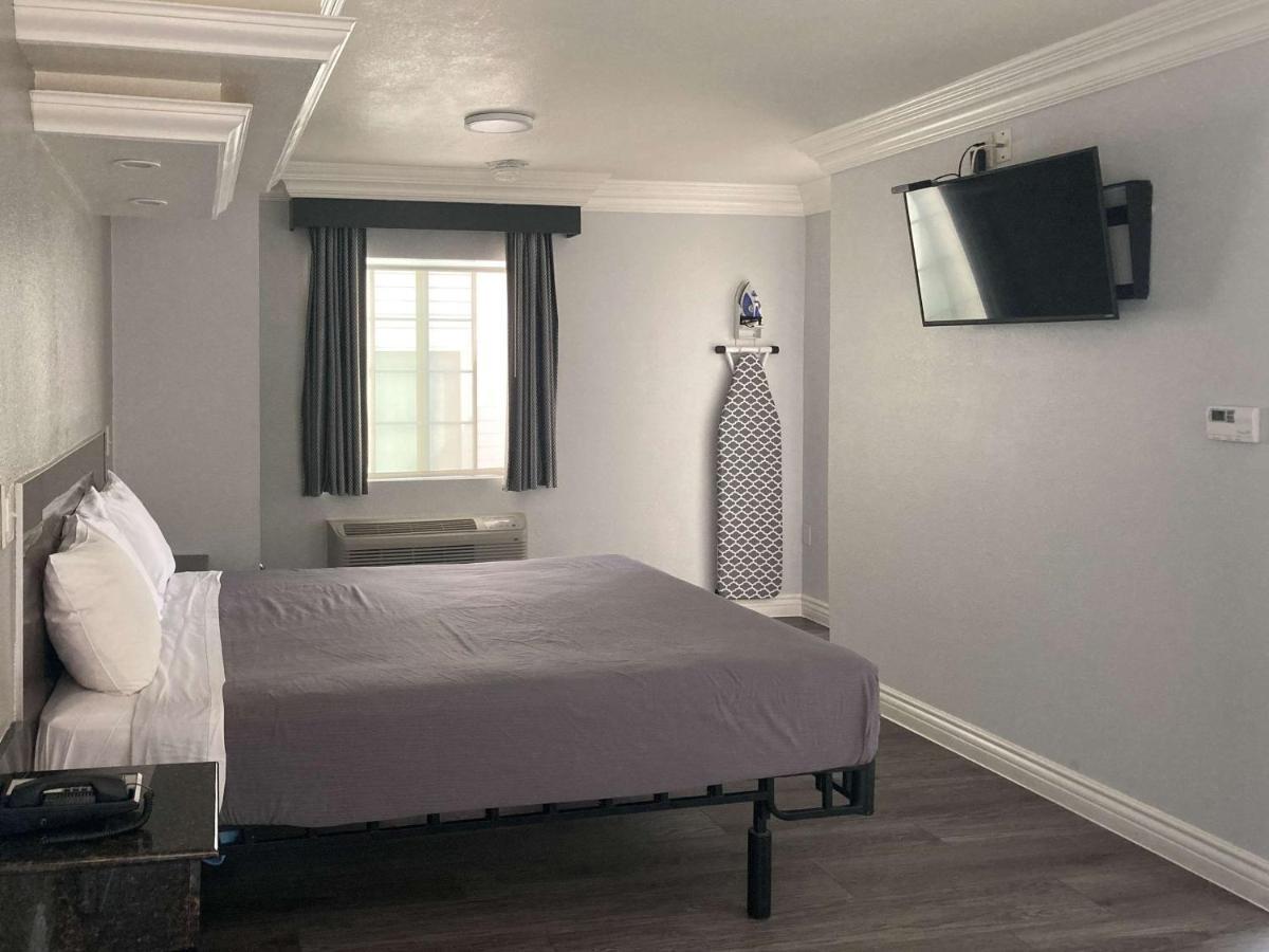 6 Ca Pasadena Burbank Angeles Hotel